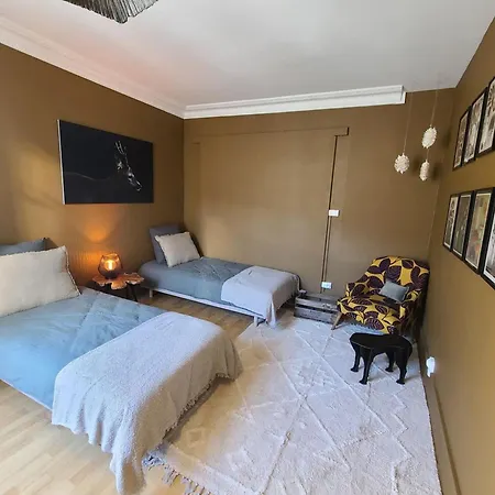 Appartement Confortable 4 Pers à Avec Parking Privatif - Fr-1-589-682 *