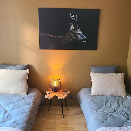 Appartement Confortable 4 Pers à Avec Parking Privatif - Fr-1-589-682 *